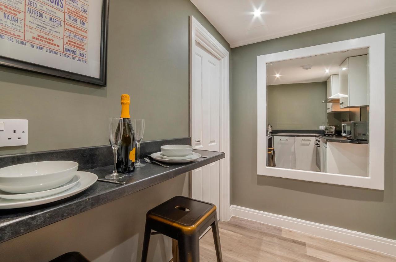 Gillygate Boutique Apartment- Stunning City Centre 1 Bedroom Apartment York Exterior photo